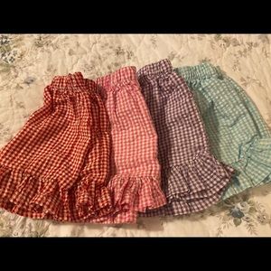 Blanks Boutique Girls Ruffle Shorts (4T)